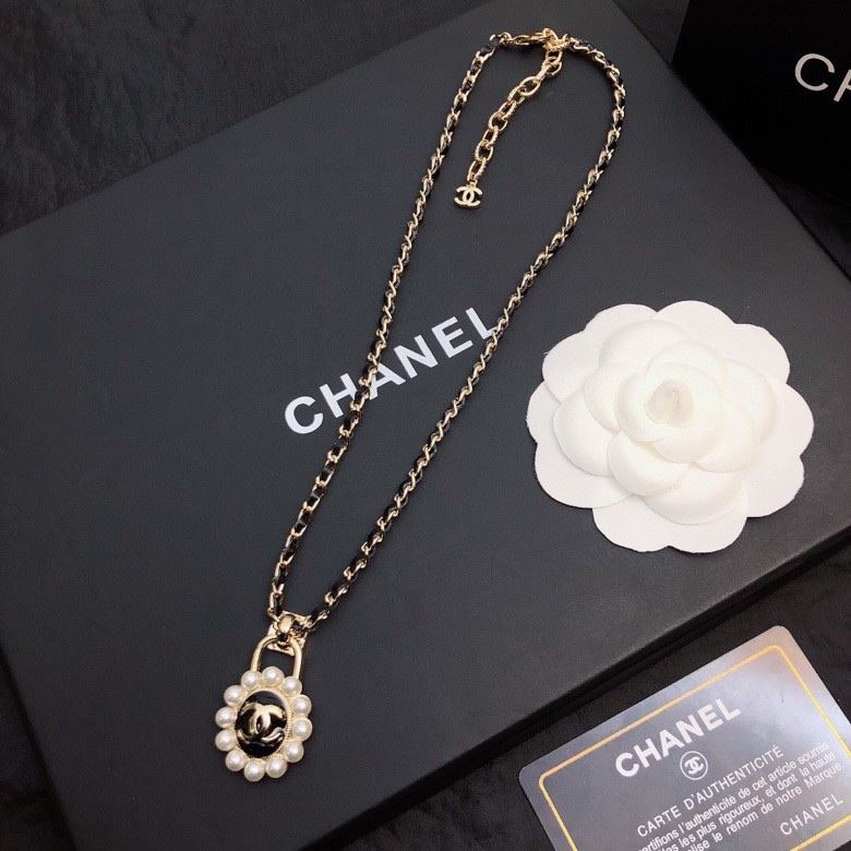 Chanel Necklaces